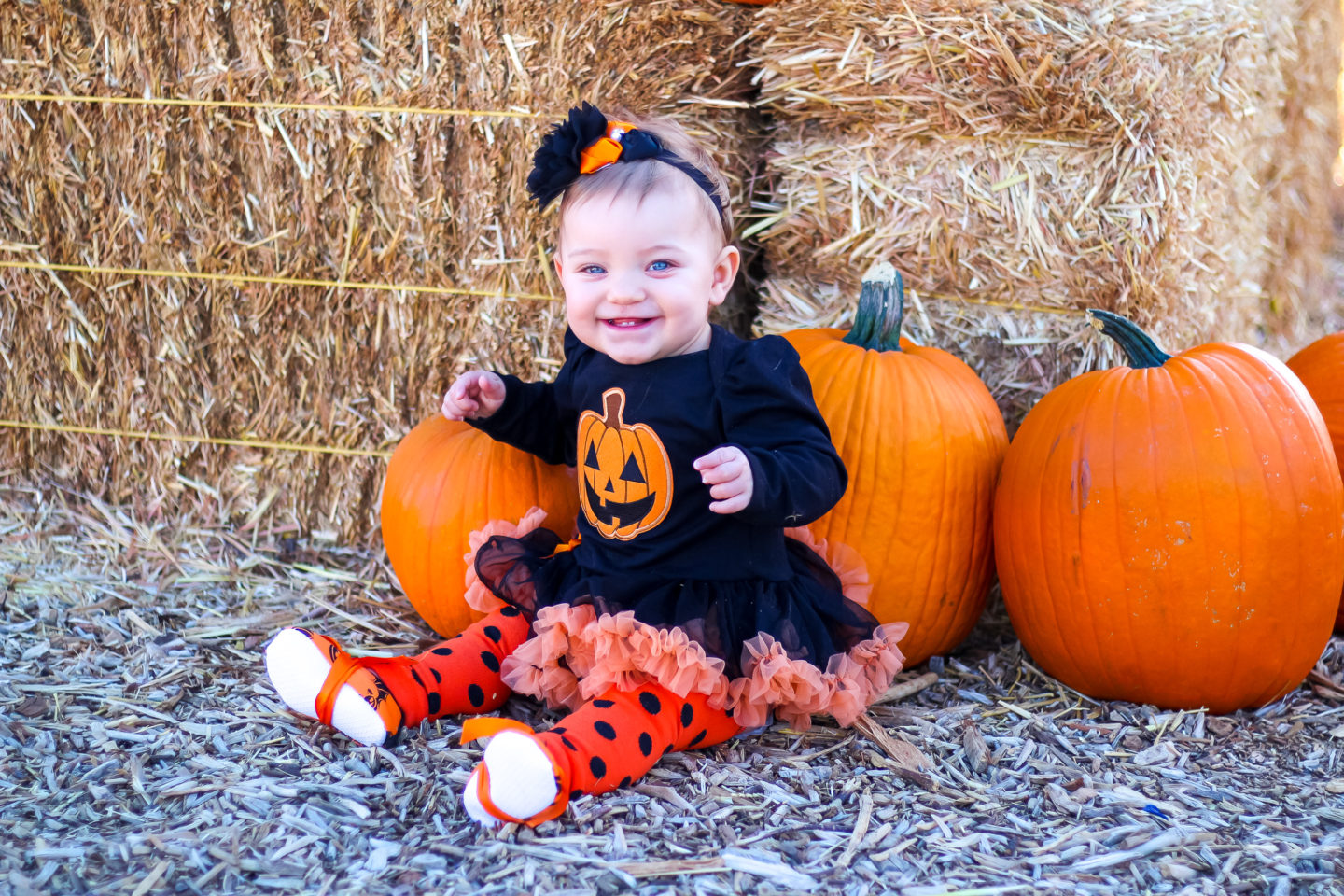 Where to Buy Holiday Outfits for Babies & First Pumpkin Patch Experience 